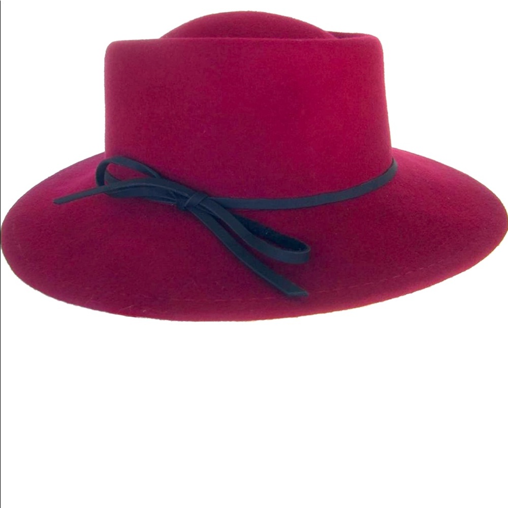 Brookly hat 🎩 co burgundy wool